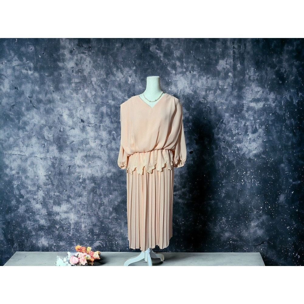 Vintage 1970s Jamie Womens Sz 10 Pink Long Sleeve Formal Dress Midi